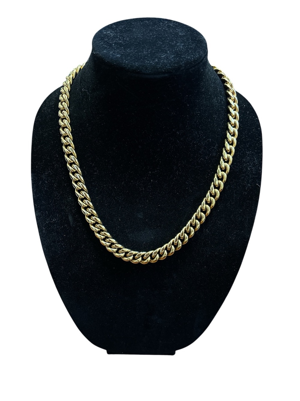 SPCY 8mm Gold Chain like new 23” long